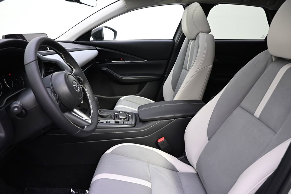 New 2026 MAZDA CX-30 Aire Edition image 13