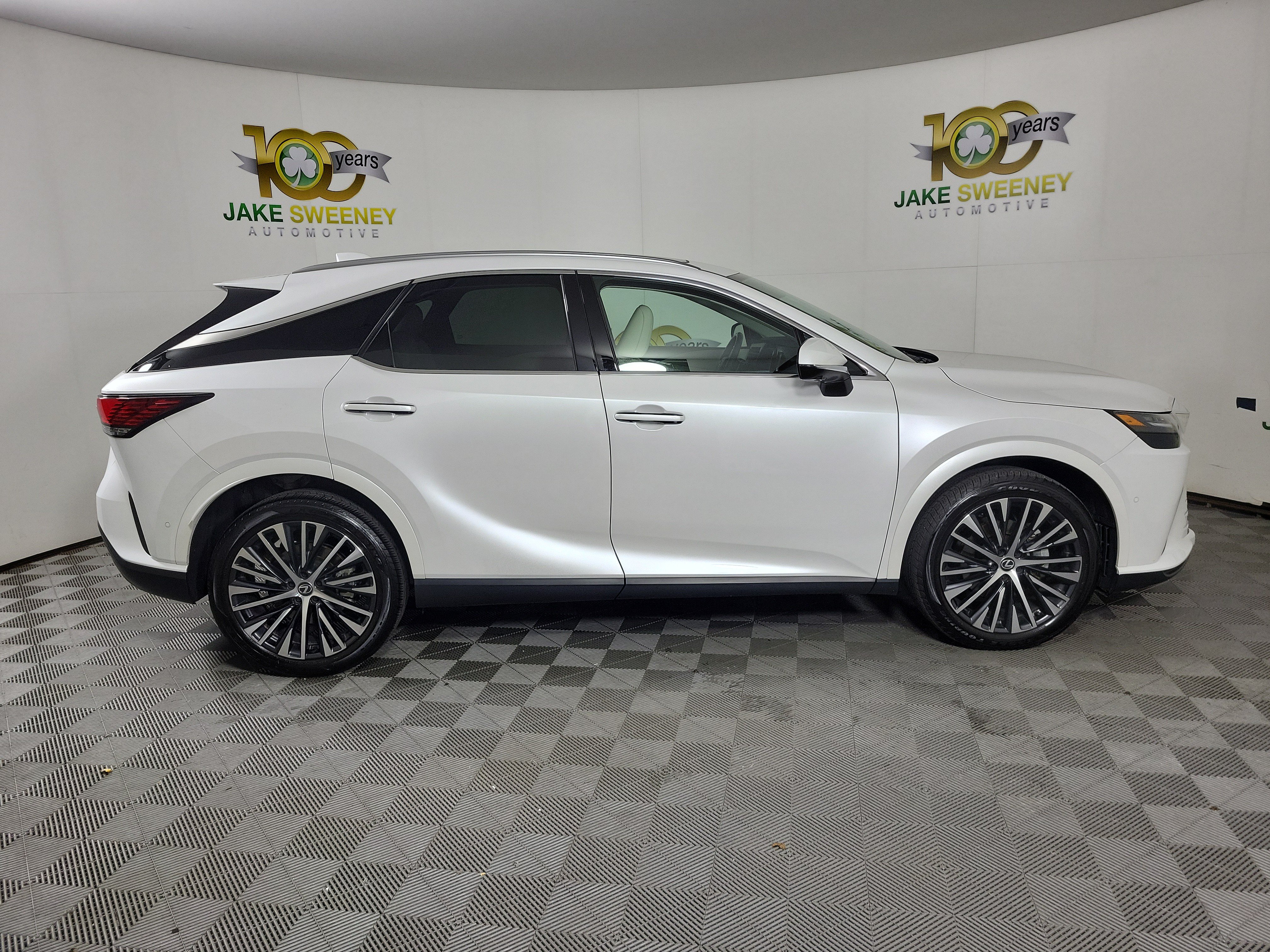 Used 2024 Lexus RX 350 Premium Plus w/ Convenience Package AWD/4WD image 8