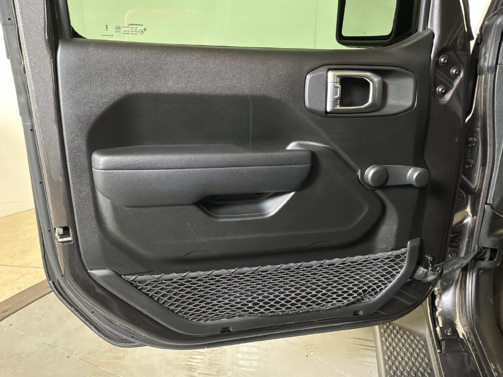 Certified 2024 Jeep Wrangler Sport AWD/4WD image 14