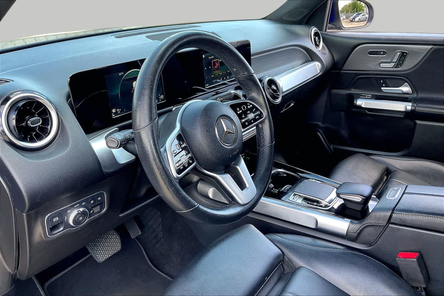 Used 2020 Mercedes-Benz GLB 250 4MATIC image 15