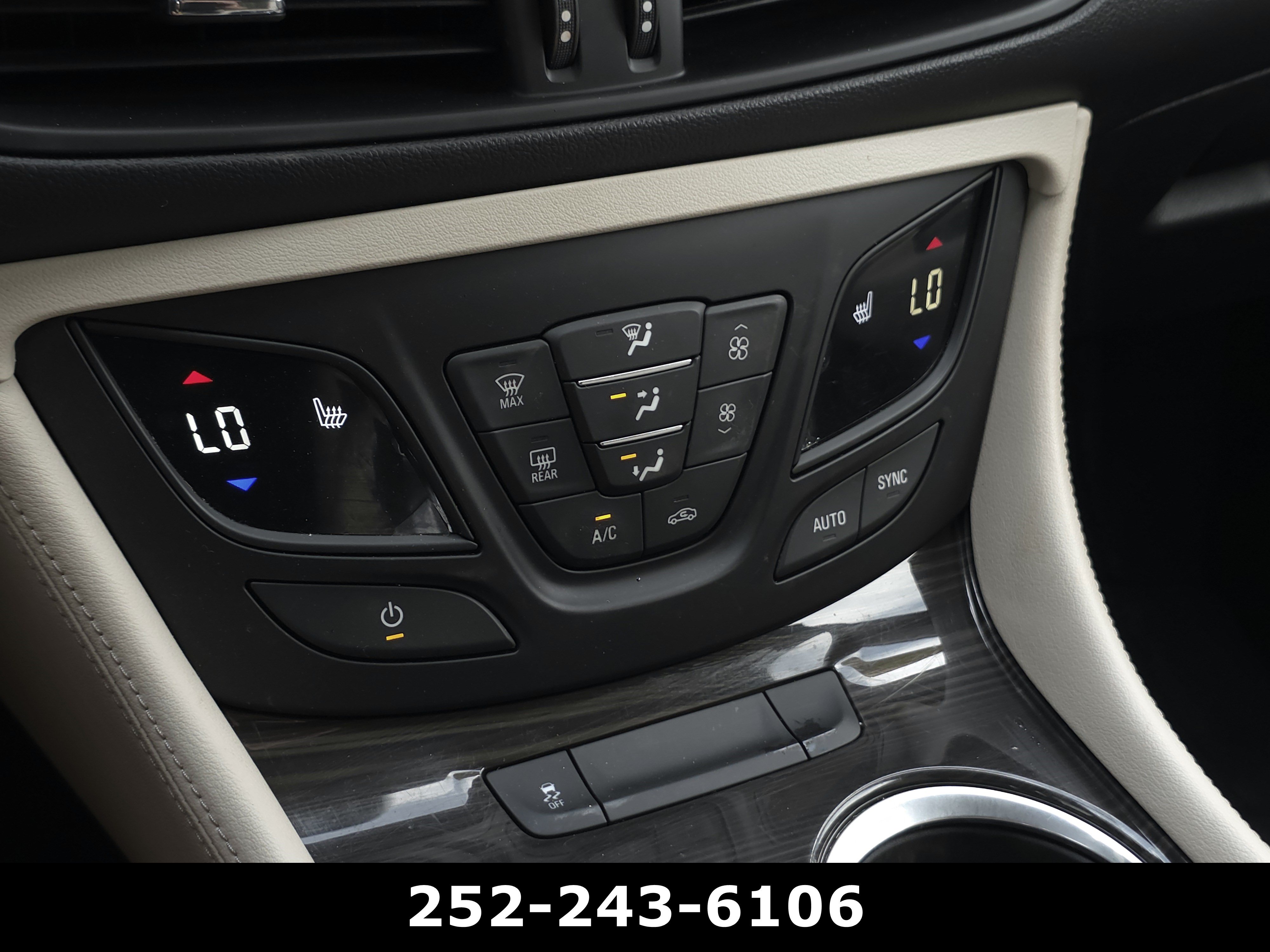 Used 2020 Buick Envision Essence FWD image 17