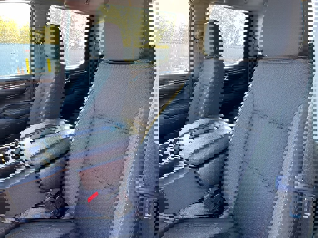 Used 2024 GMC Sierra 1500 SLE image 21