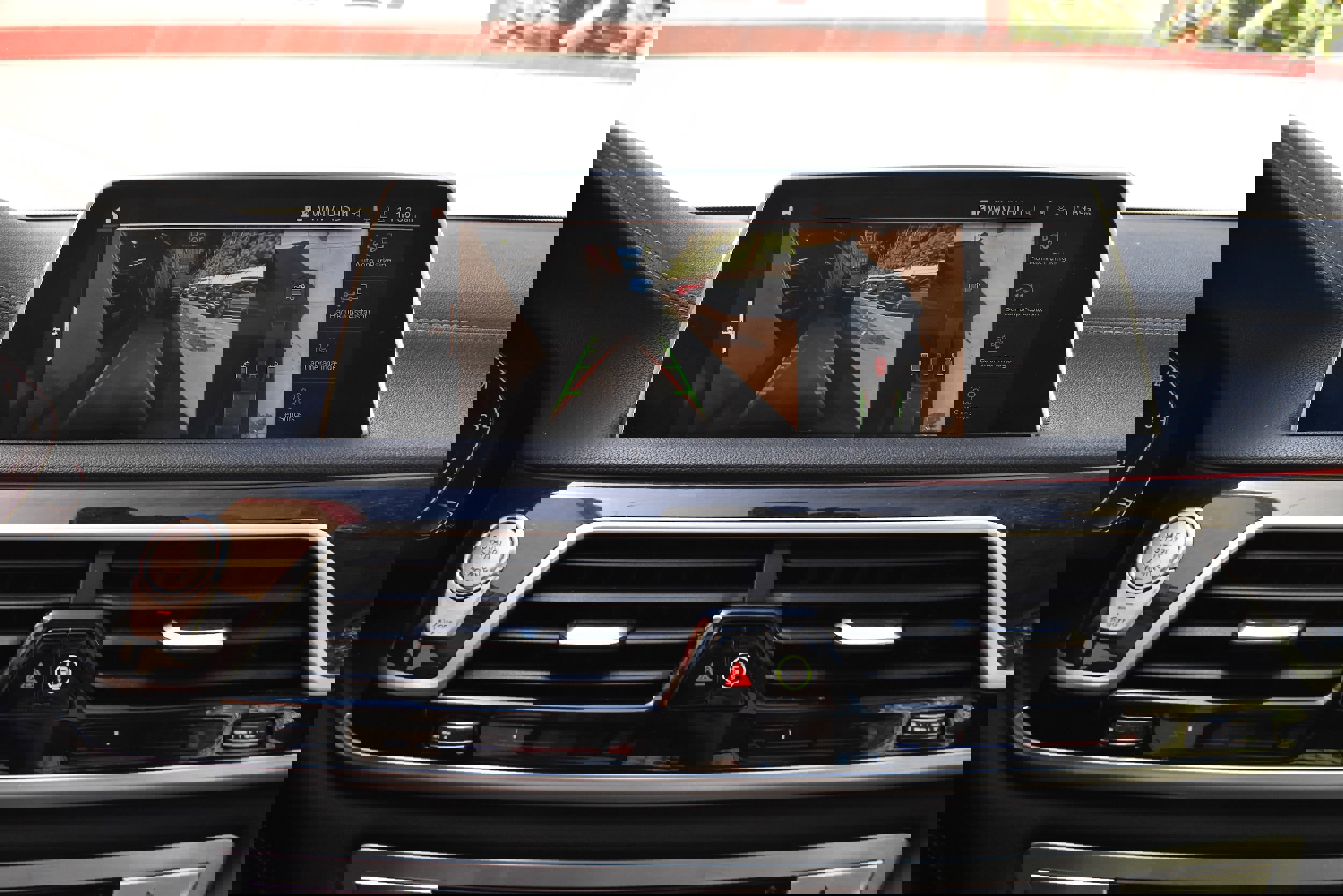 Used 2020 BMW 740i xDrive w/ Cold Weather Package image 34