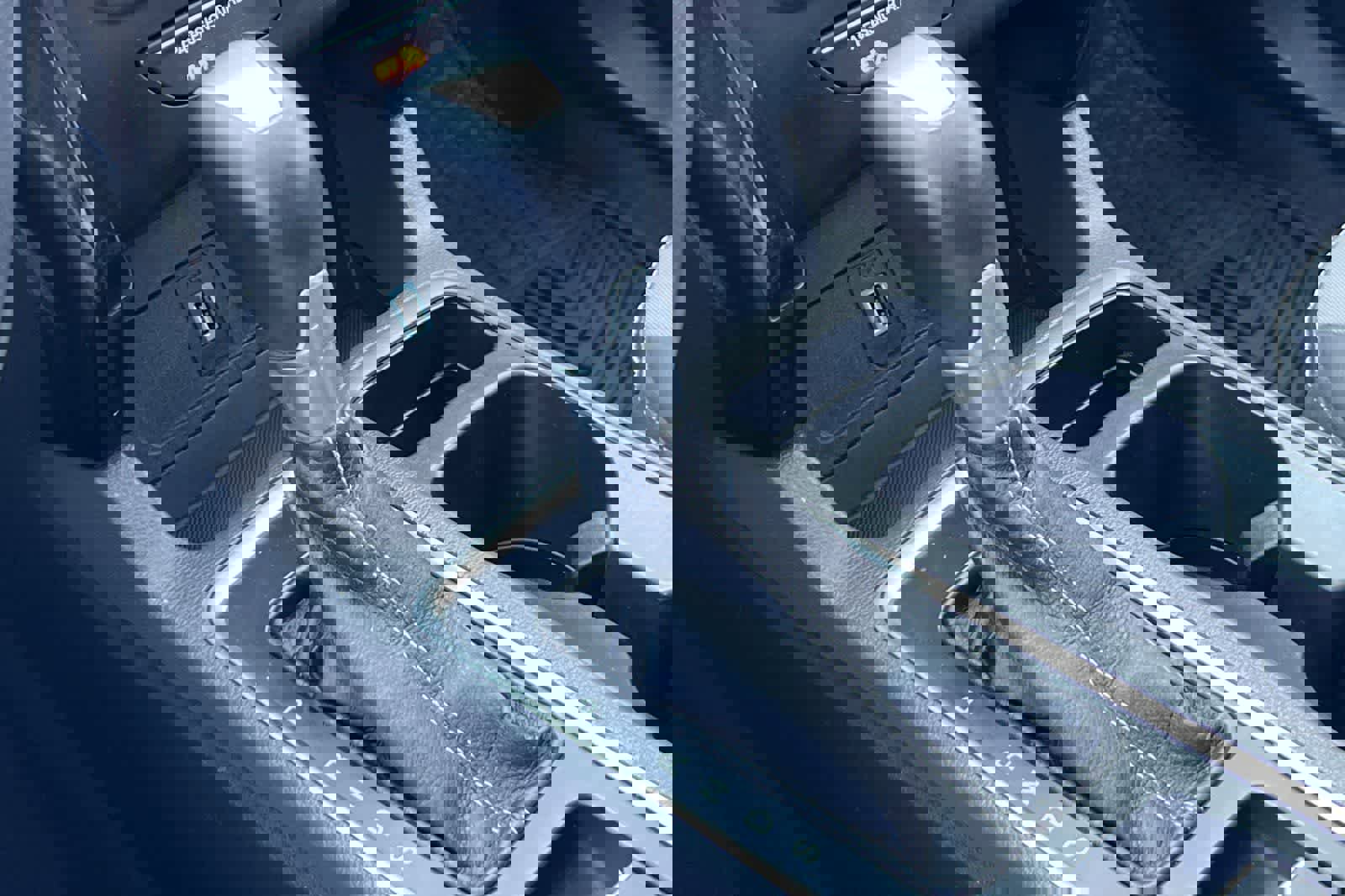 Used 2018 Ford Escape SE w/ SE Sport Appearance Package image 23