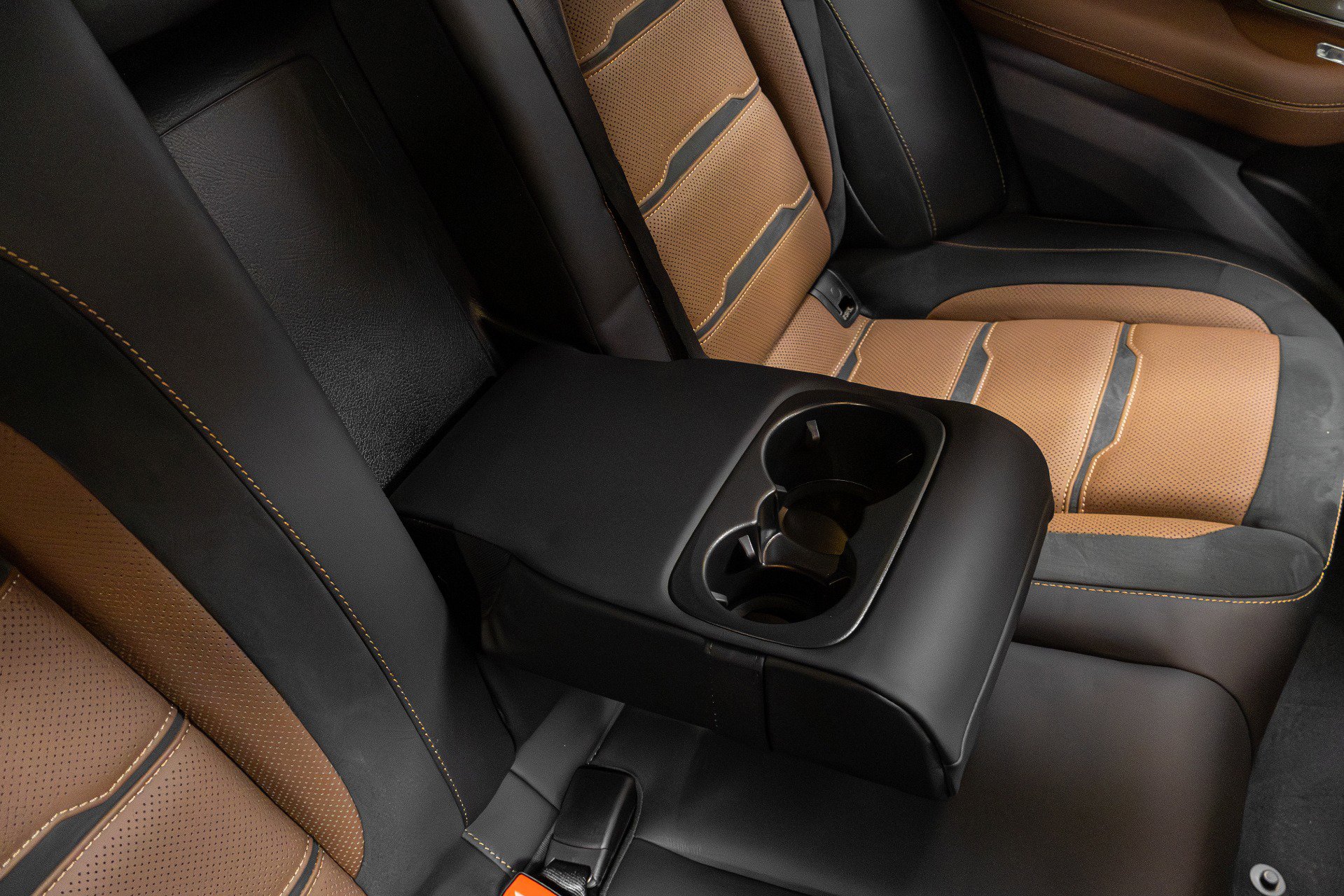 Used 2024 Mercedes-Benz GLE 53 AMG 4MATIC Coupe image 26