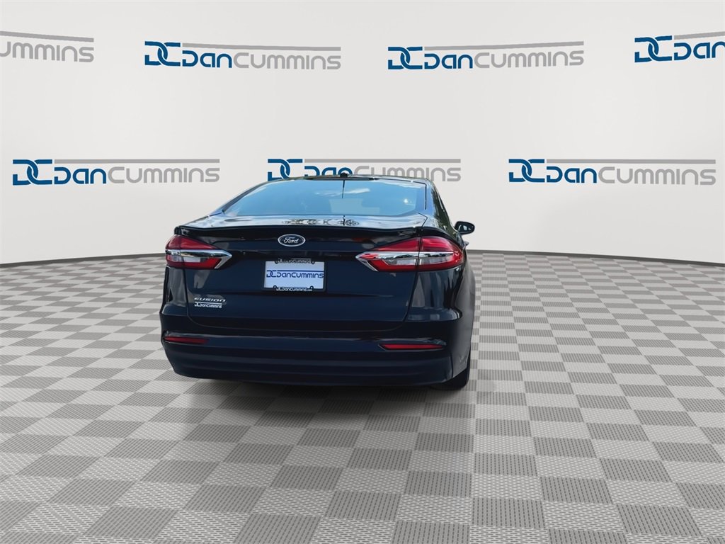 Used 2019 Ford Fusion S image 7