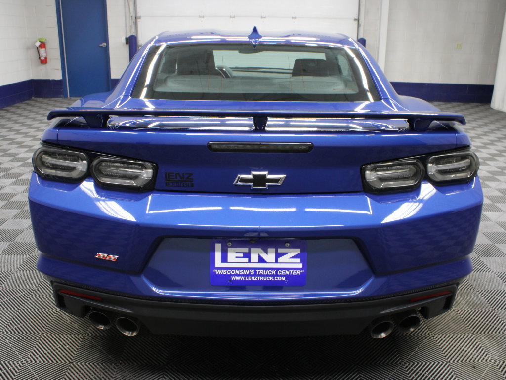 Used 2019 Chevrolet Camaro SS RWD image 34