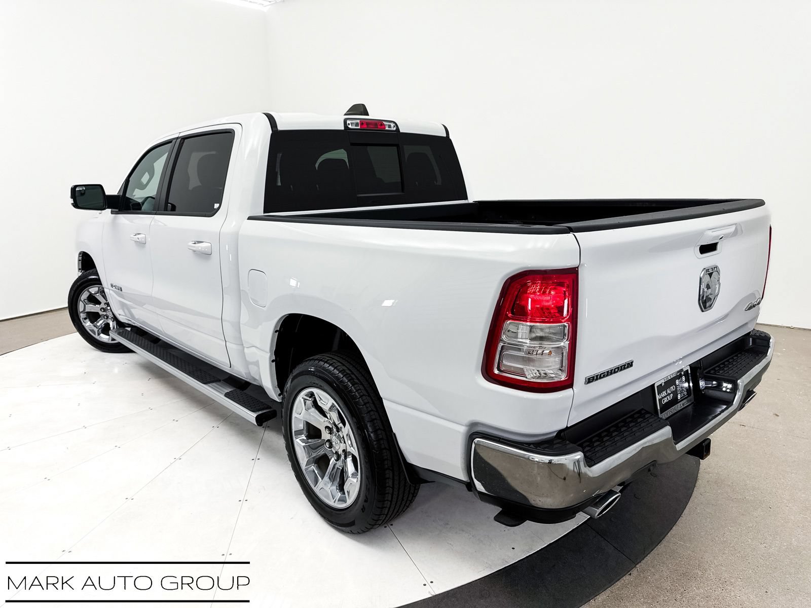Used 2022 RAM 1500 Big Horn AWD/4WD image 2
