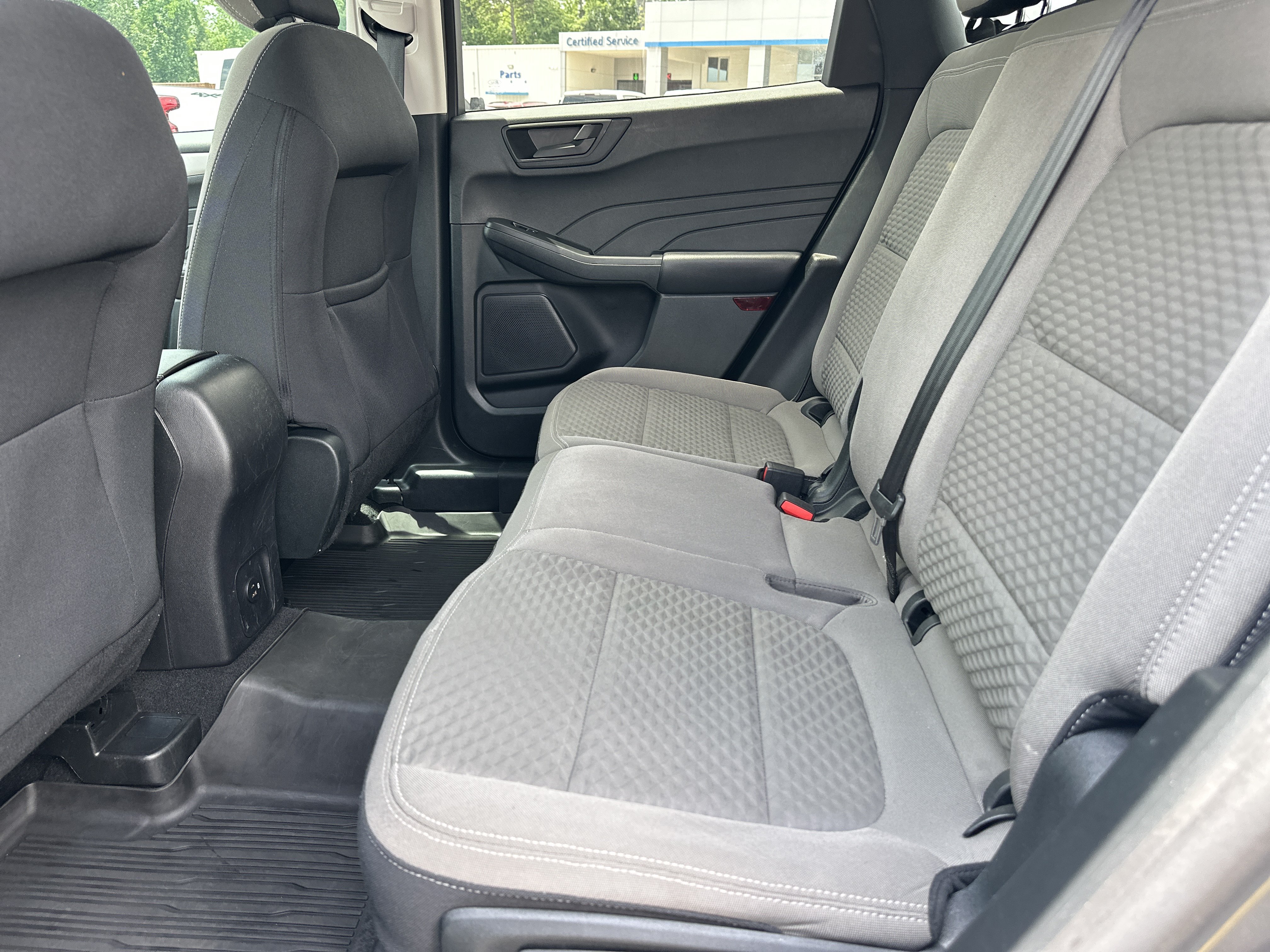 Used 2022 Ford Escape SE FWD image 21