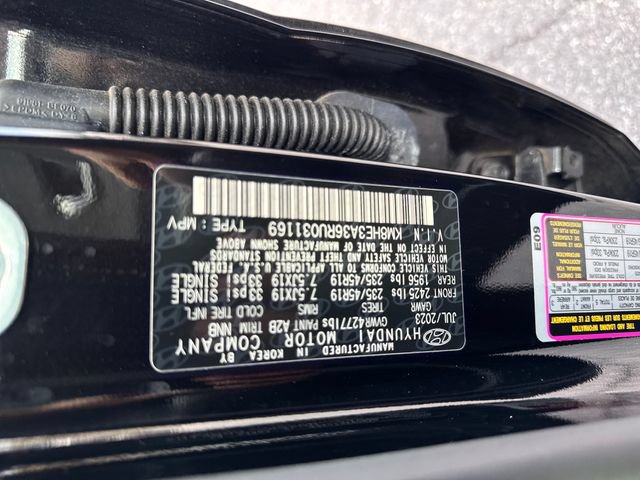 Used 2024 Hyundai Kona Limited FWD image 33