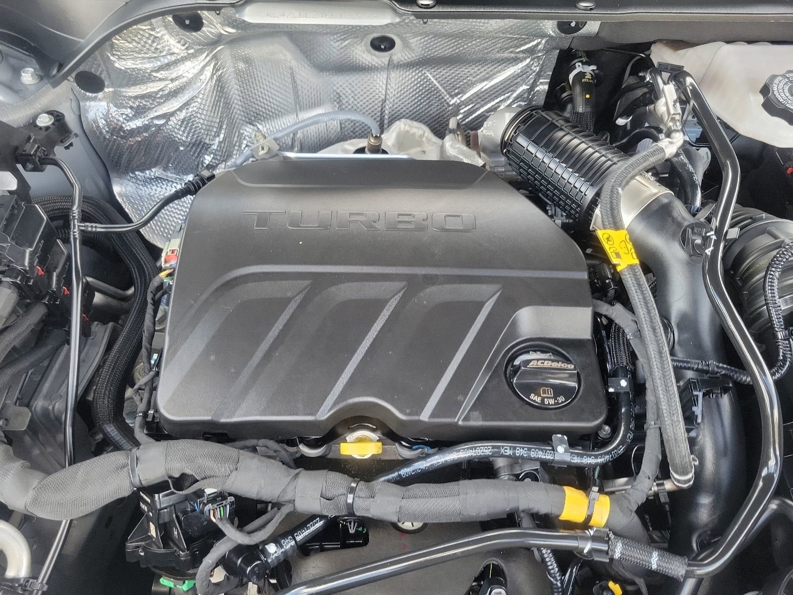 Used 2024 Buick Envista Sport Touring w/ Convenience I Package FWD image 10