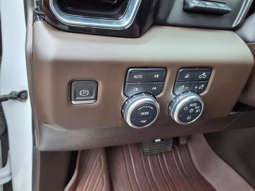 Used 2023 GMC Sierra 1500 Denali w/ Denali Reserve Package image 25