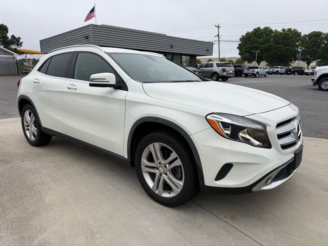 Used 2016 Mercedes-Benz GLA 250 4MATIC image 4