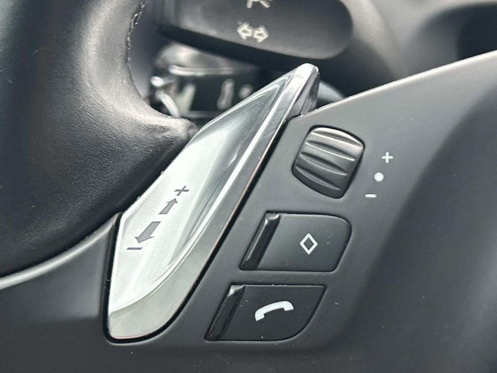 Used 2014 Porsche Cayenne Platinum Edition AWD/4WD image 34