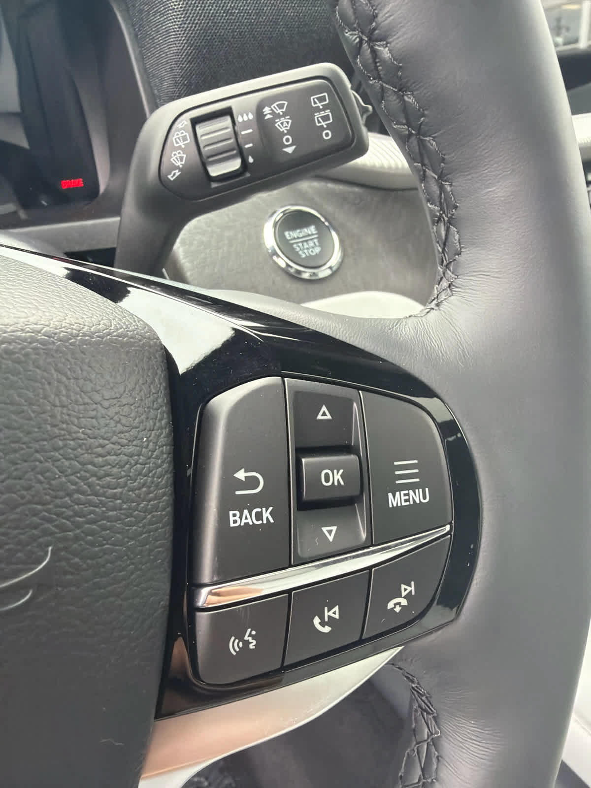 New 2027 Ford Explorer Platinum w/ 3.0L Ultimate Package AWD/4WD image 17