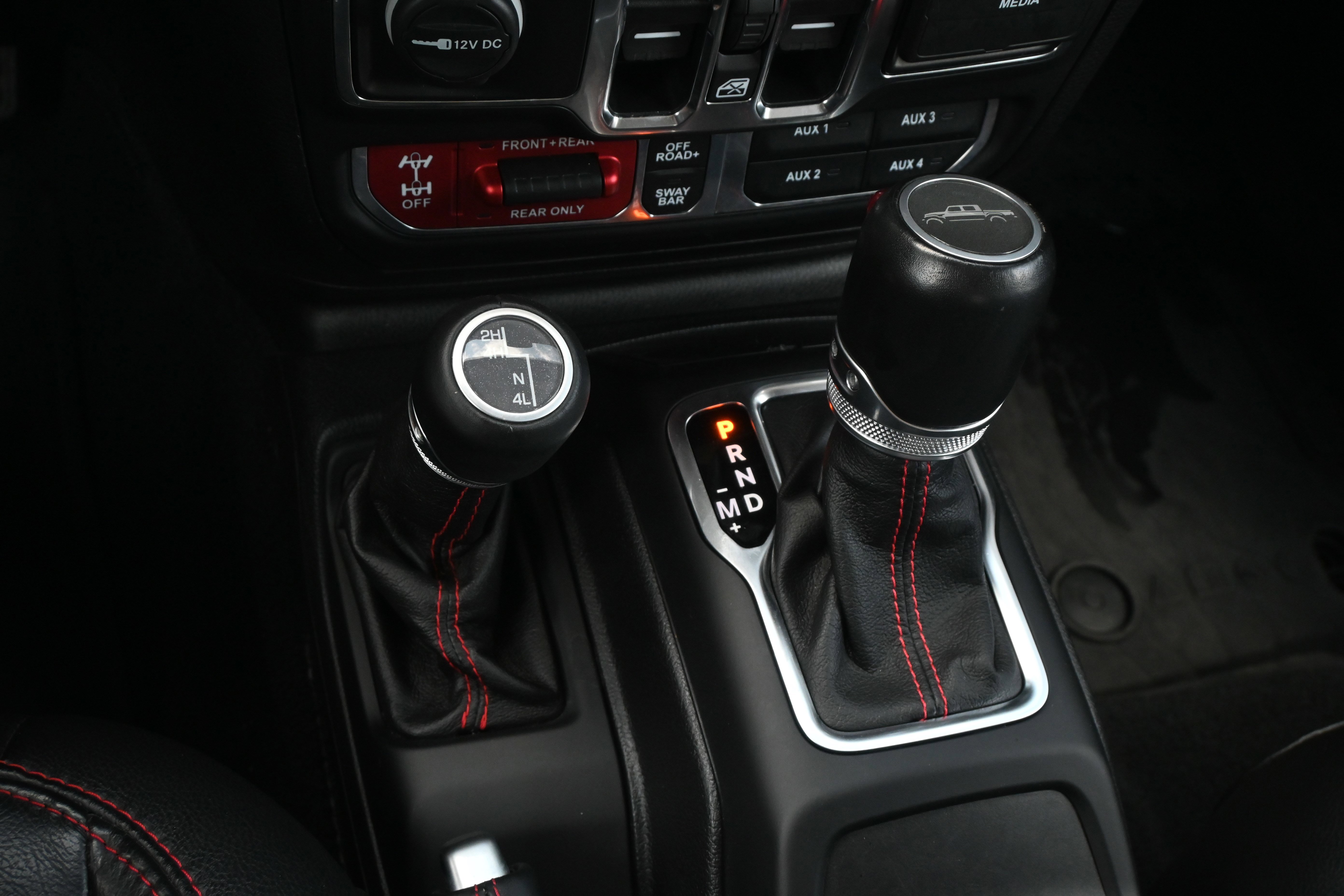 Used 2020 Jeep Gladiator Rubicon AWD/4WD image 26