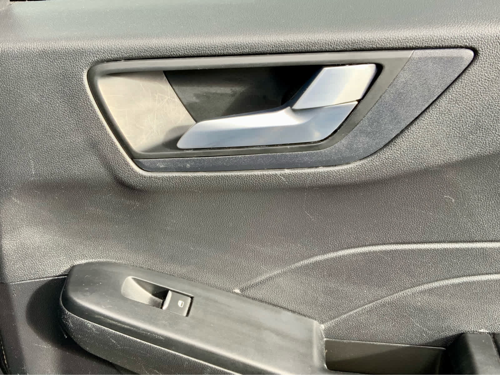 Used 2022 Ford Escape SEL image 47