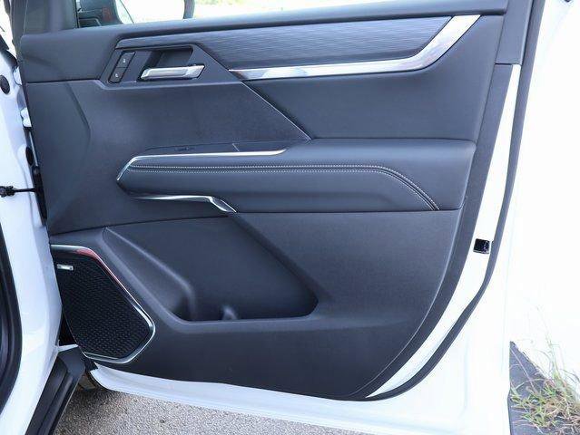 New 2026 GMC Acadia Elevation image 7