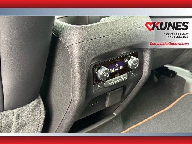 New 2026 GMC Acadia AT4 w/ Luxury Package image 29