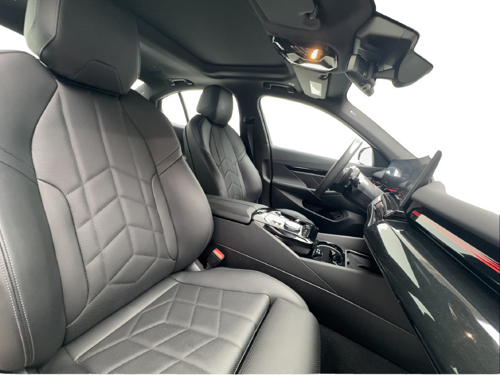 Used 2026 BMW 530i RWD image 32