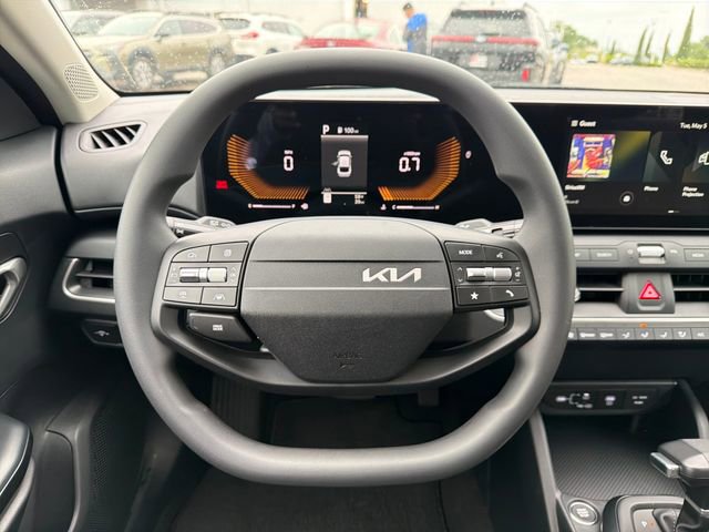 New 2026 Kia K4 FWD image 10