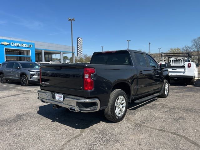 Used 2023 Chevrolet Silverado 1500 LT AWD/4WD image 3
