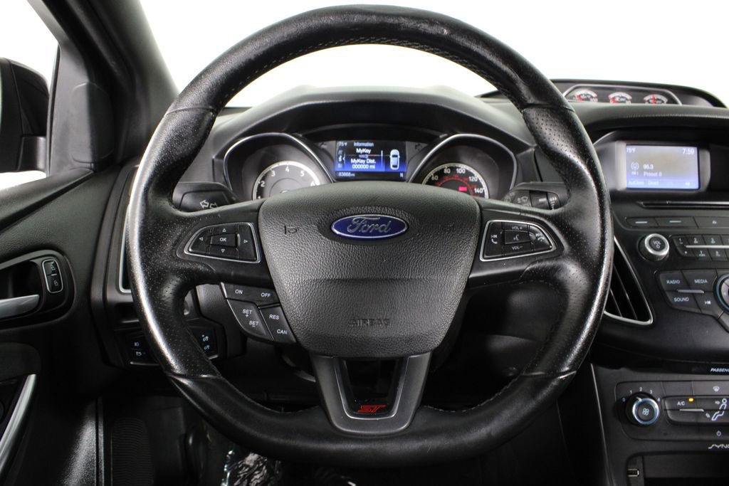 Used 2015 Ford Focus ST image 9