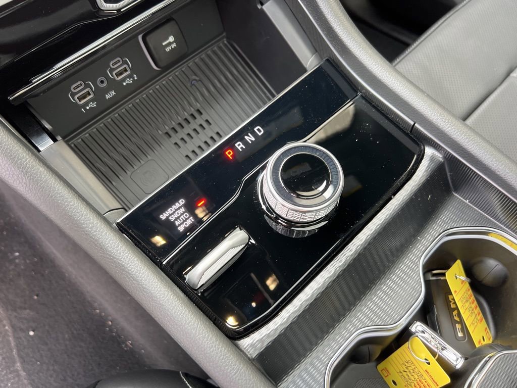 New 2026 Jeep Grand Cherokee Limited image 19