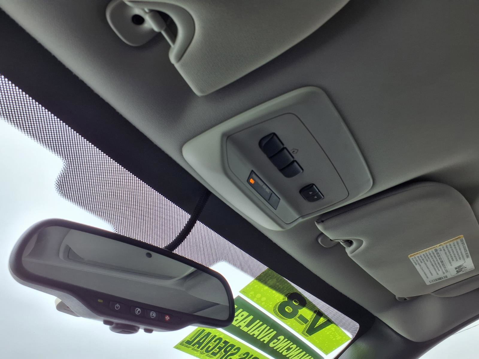 Used 2007 Chevrolet Monte Carlo SS w/ Silver Rally Stripe Package image 10