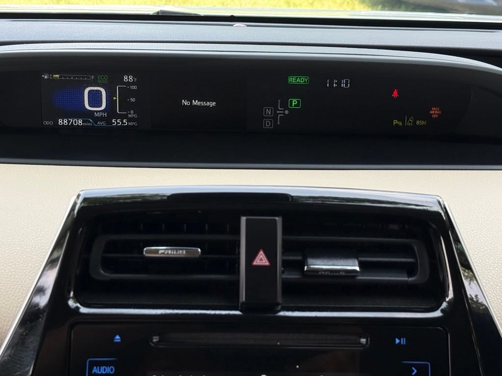 Used 2019 Toyota Prius LE FWD image 33