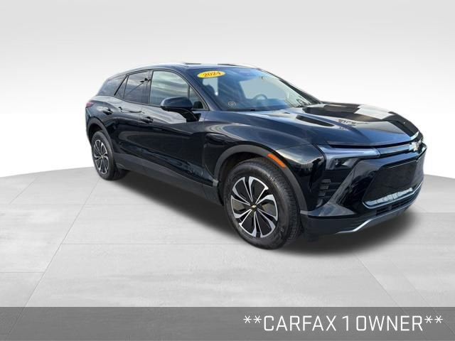 Used 2024 Chevrolet Blazer EV LT image 2
