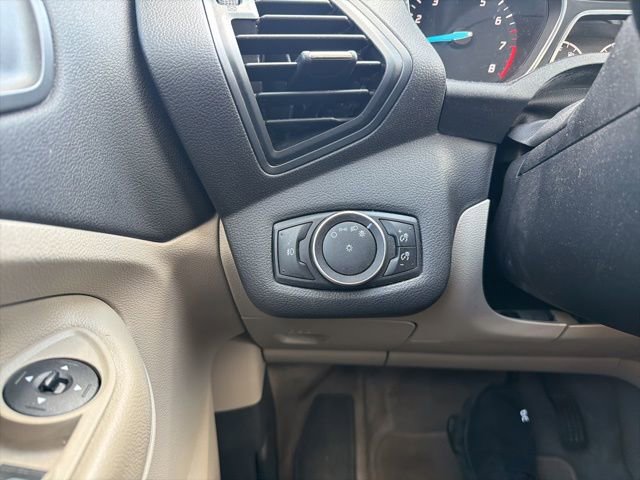 Used 2016 Ford Escape SE w/ Equipment Group 201A image 16