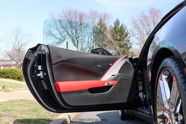 Used 2019 Chevrolet Corvette Stingray Convertible w/ 2LT Preferred Equipment Group image 34