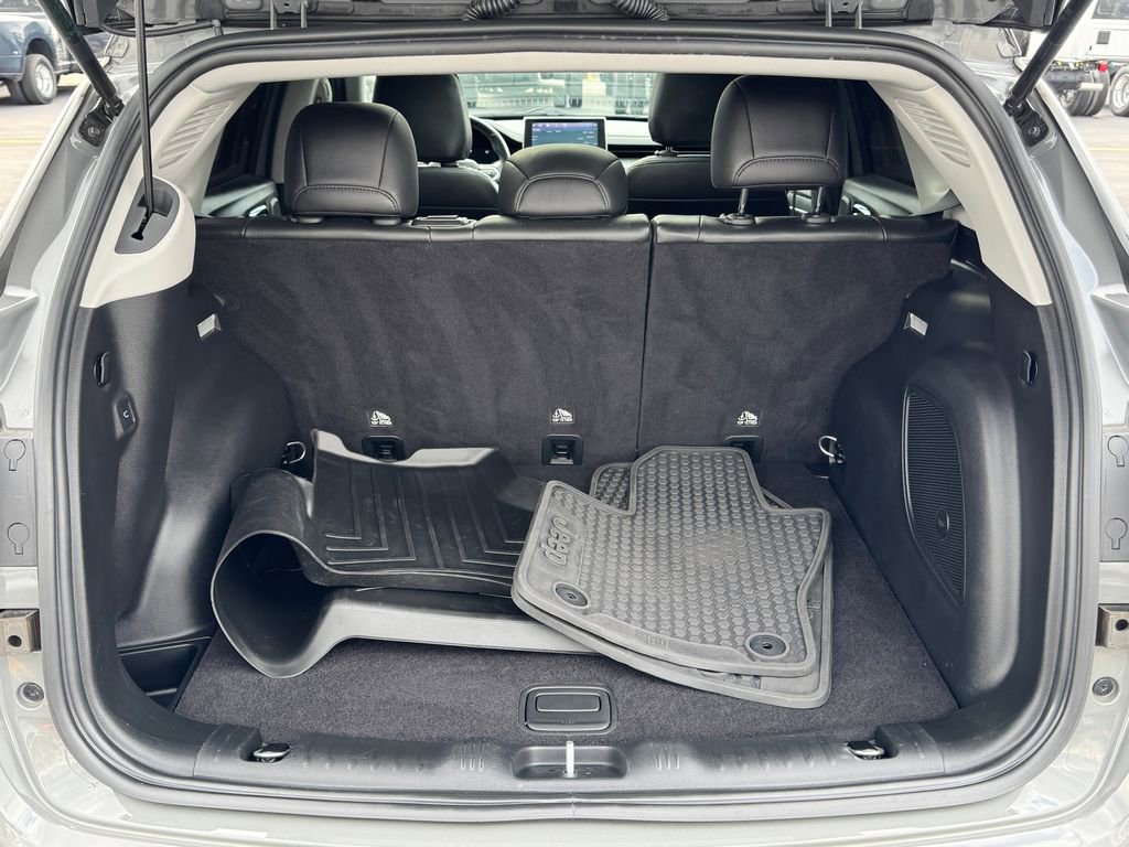 Used 2022 Jeep Compass Trailhawk w/ Trailhawk Elite Group image 16