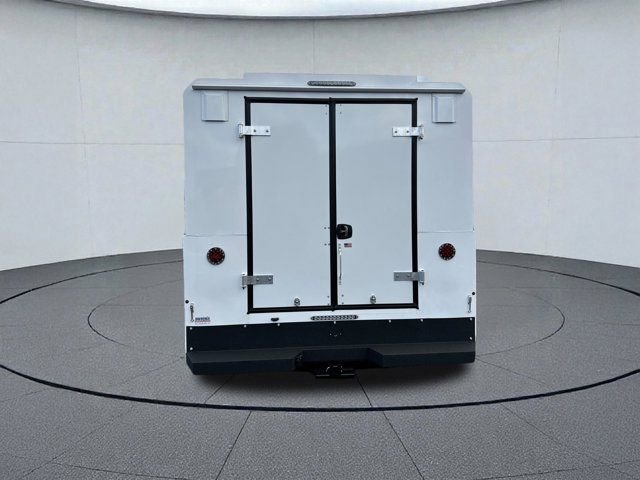 New 2024 Ford F550 2WD Regular Cab Super Duty image 4