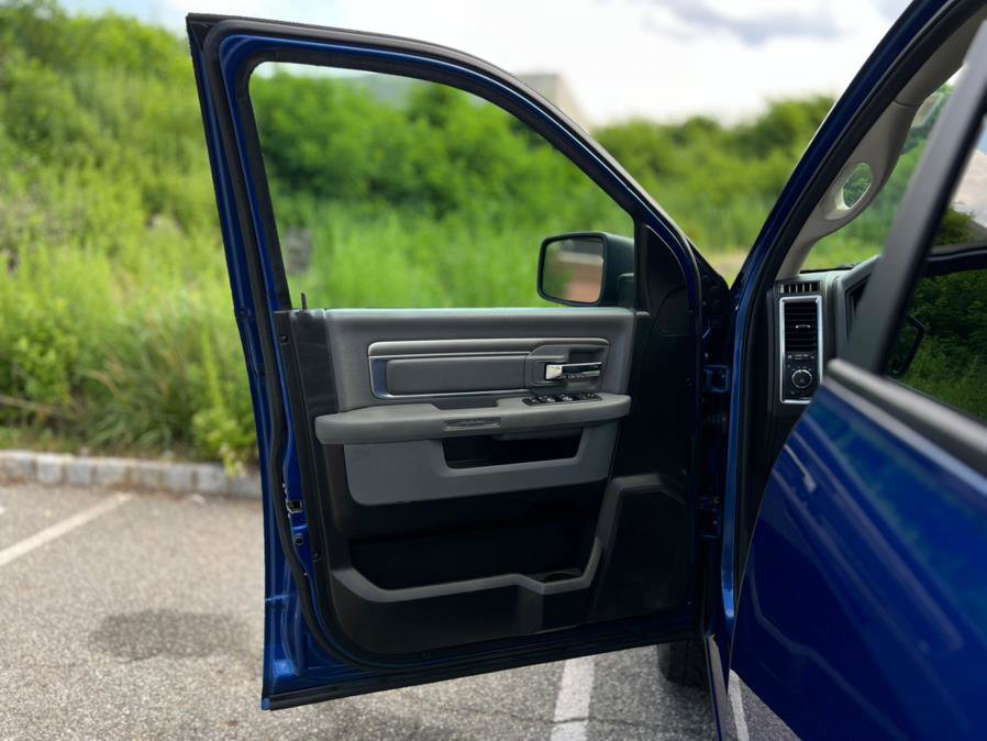 Used 2019 RAM 1500 Classic Warlock image 37