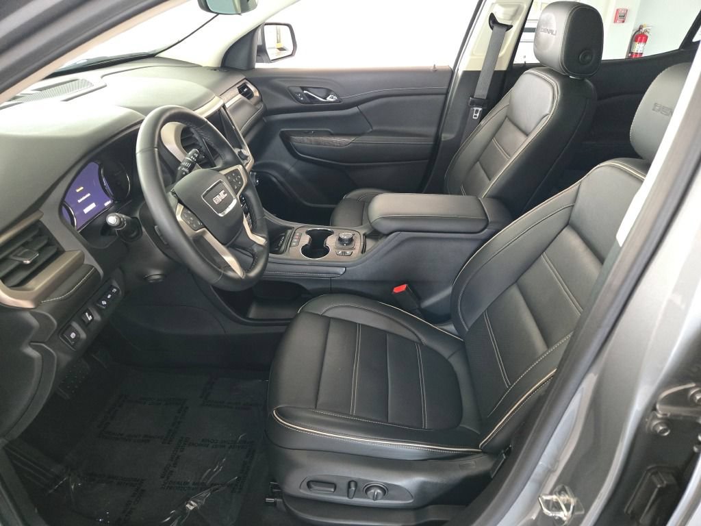 Certified 2023 GMC Acadia Denali w/ Denali Ultimate Package AWD/4WD image 23