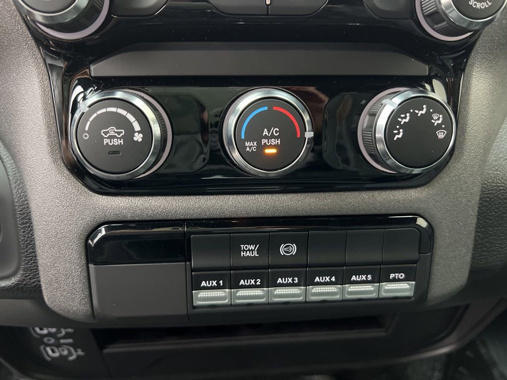 New 2026 RAM 5500 Tradesman w/ Chrome Appearance Group AWD/4WD image 19