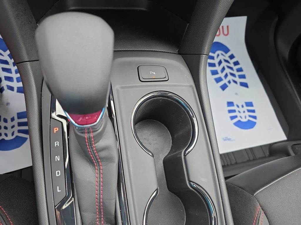 Used 2022 Chevrolet Equinox RS w/ LPO, Floor Liner Package FWD image 20