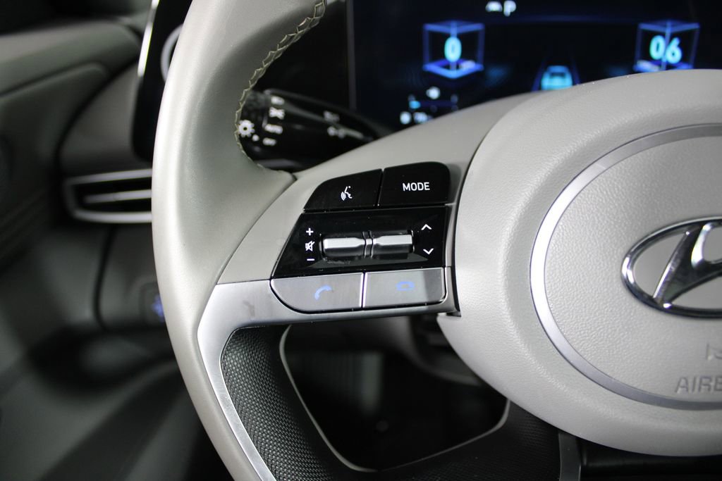 Certified 2023 Hyundai Elantra SEL w/ Convenience Package image 25