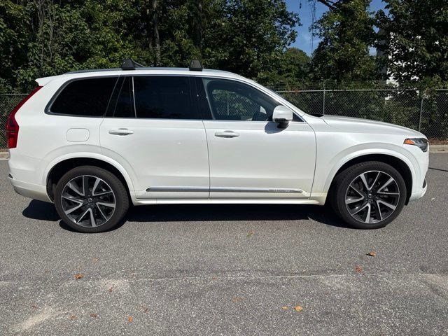 Used 2022 Volvo XC90 T8 Inscription Expression w/ Advanced Package AWD/4WD image 4
