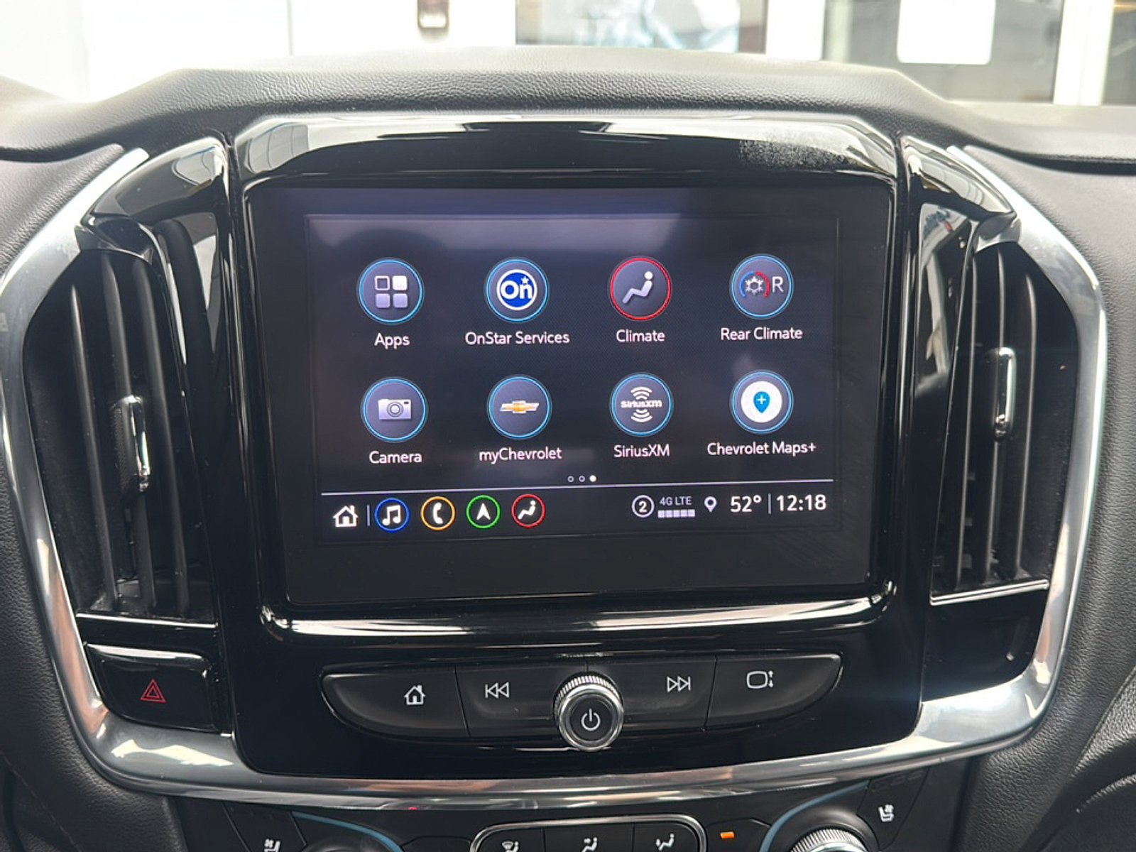 Used 2023 Chevrolet Traverse High Country FWD image 38