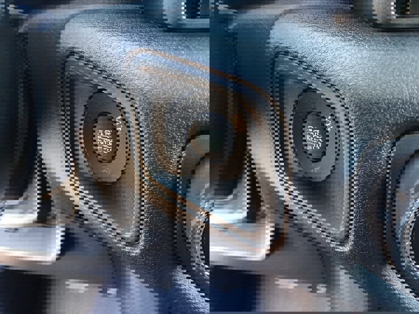 Used 2025 Jeep Wrangler Willys image 42