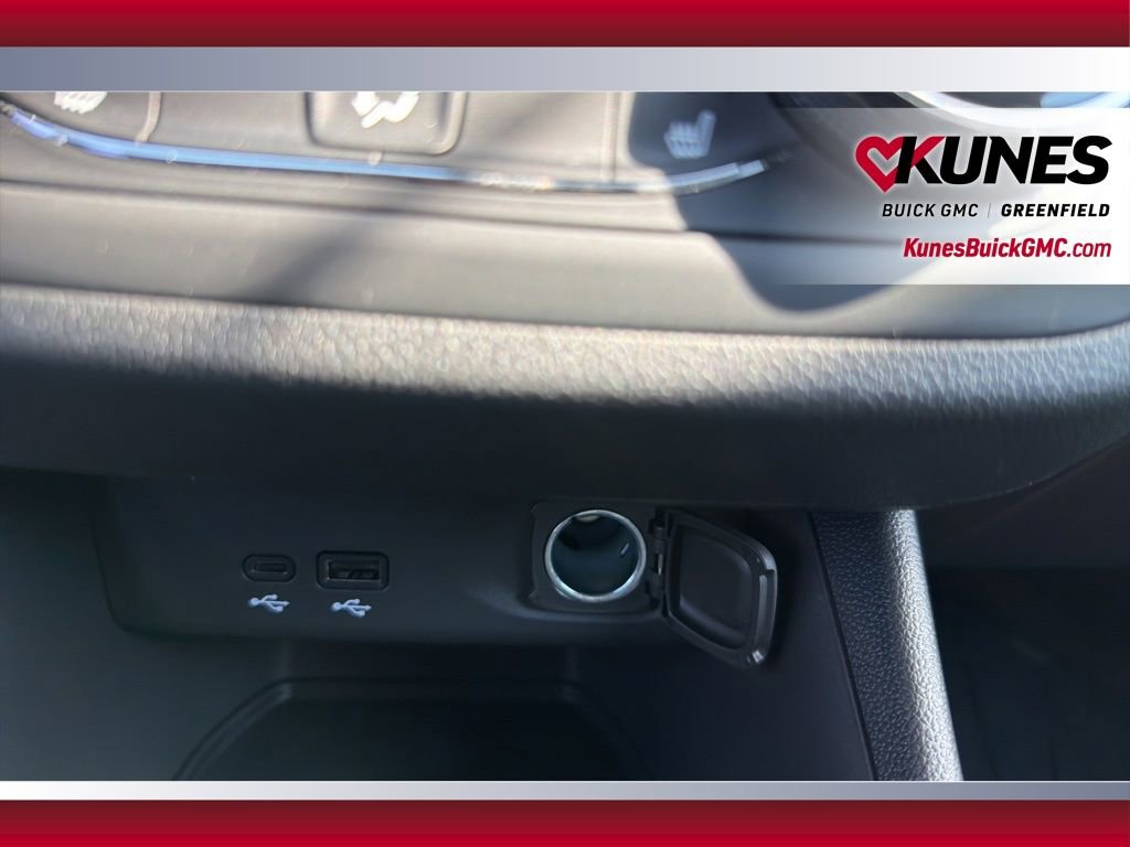 New 2026 Buick Envista Preferred w/ Convenience I Package image 32