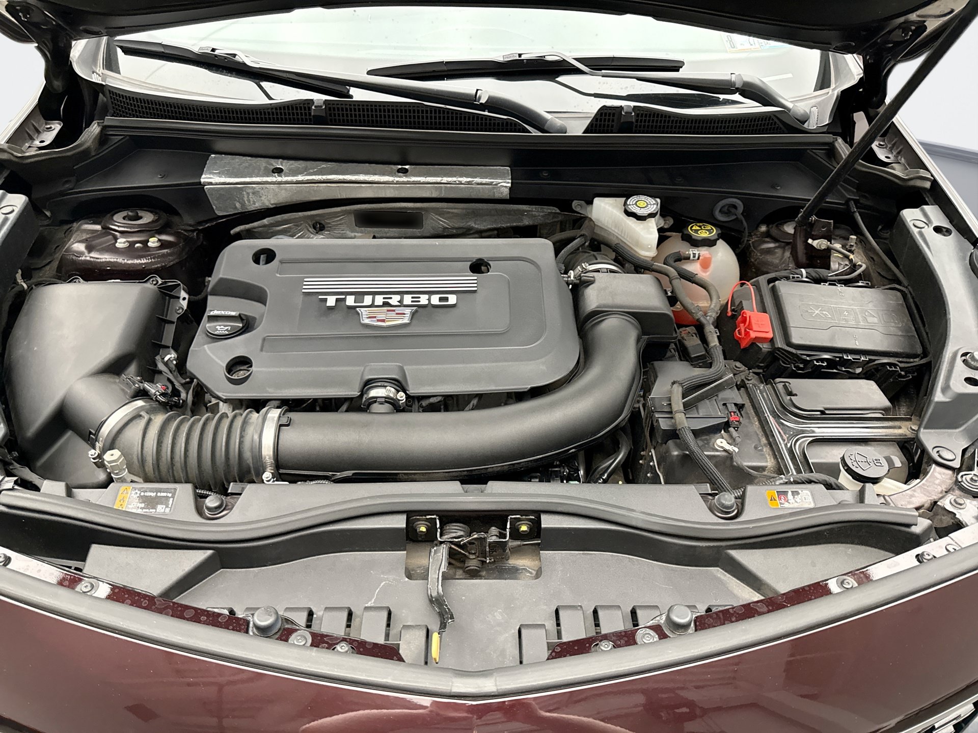 Used 2021 Cadillac XT4 Premium Luxury w/ Cold Weather Package FWD image 28