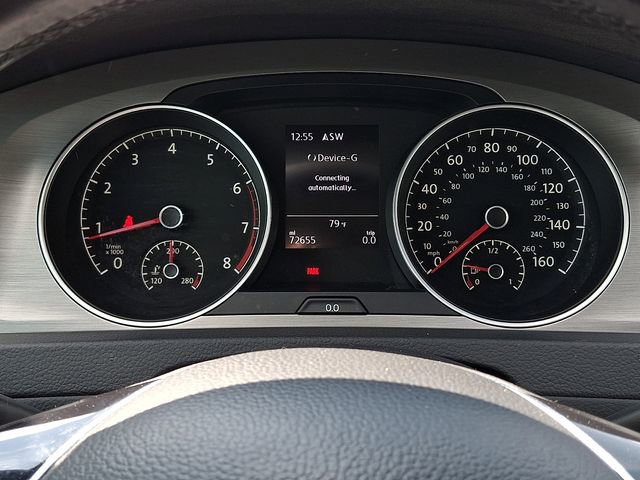 Used 2017 Volkswagen Golf S image 18