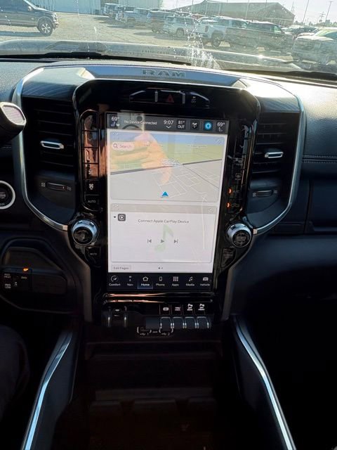 Used 2021 GMC Yukon XL AT4 w/ AT4 Premium Package image 10