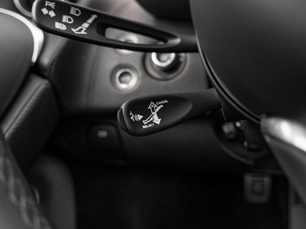 Used 2023 McLaren GT image 15