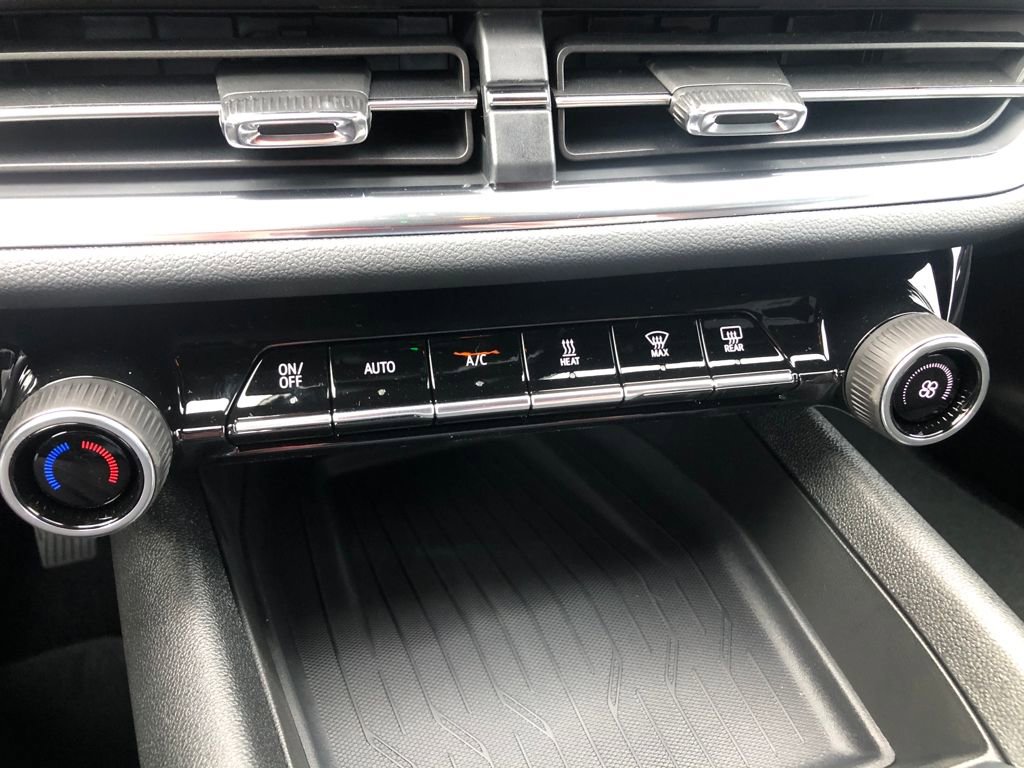 New 2026 Chevrolet Equinox EV LT image 22