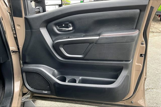 Used 2021 Nissan Titan PRO-4X w/ Pro-4x Convenience Package image 26